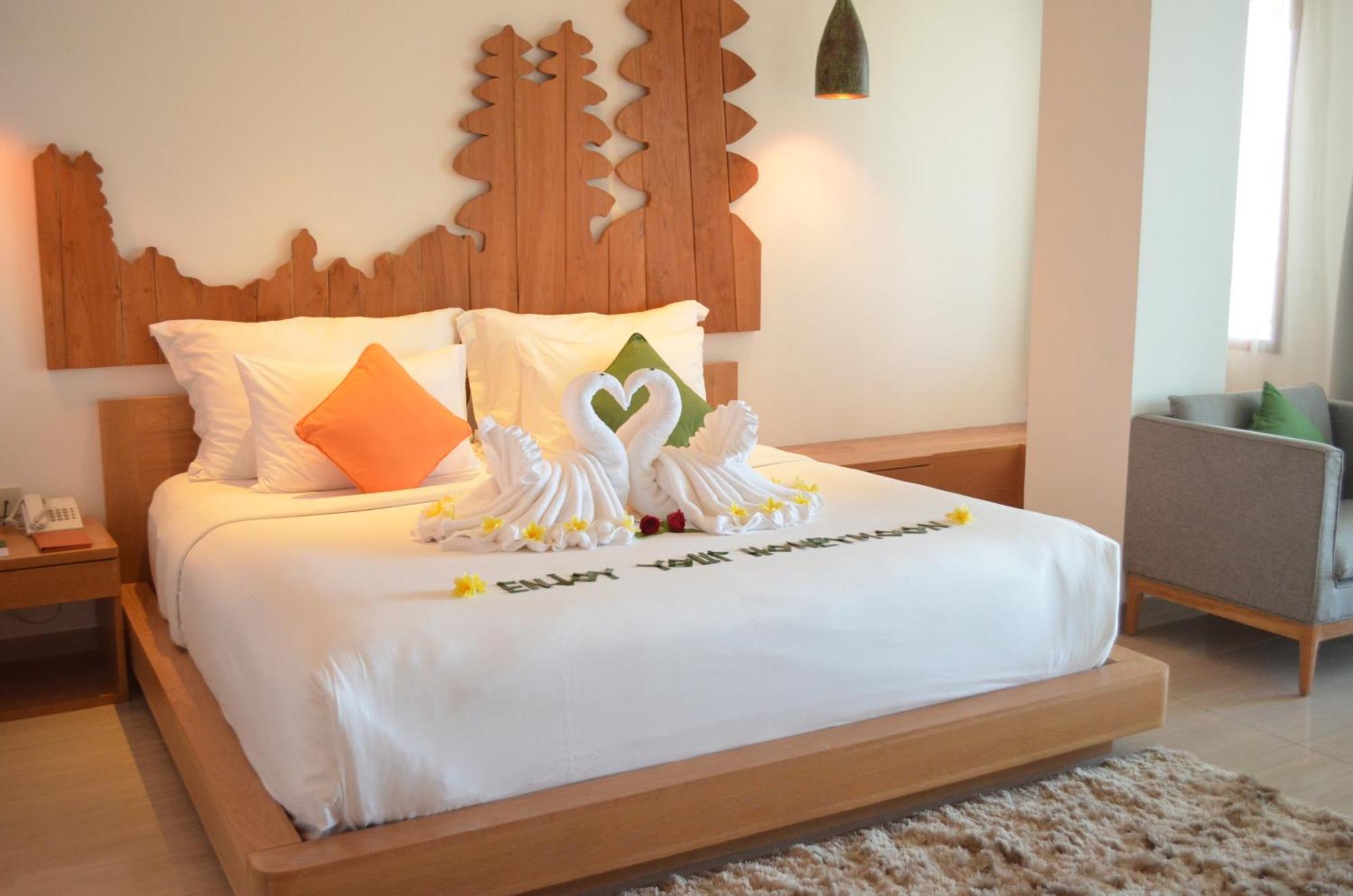 Hotel Nikko Bali Benoa Beach Nusa Dua  Esterno foto A bed with a towel art