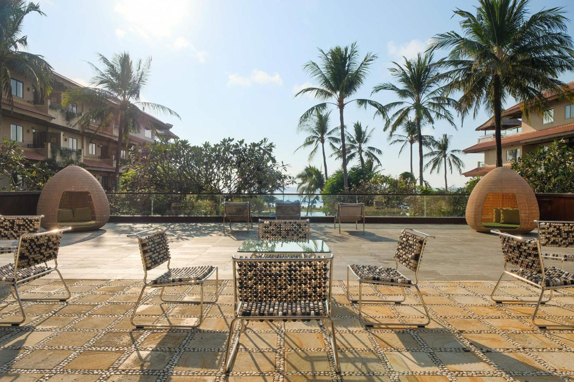Hotel Nikko Bali Benoa Beach Nusa Dua  Esterno foto The pool at the Royal Island Resort and Spa